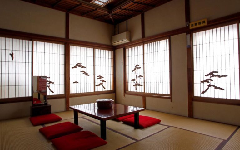 [DOSSIER] San-Senke : Les écoles de la cérémonie du thé au Japon